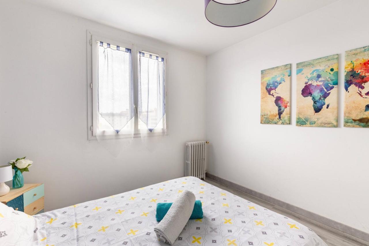 Appart T3 Bien Situe A Bourges + Wifi 외부 사진